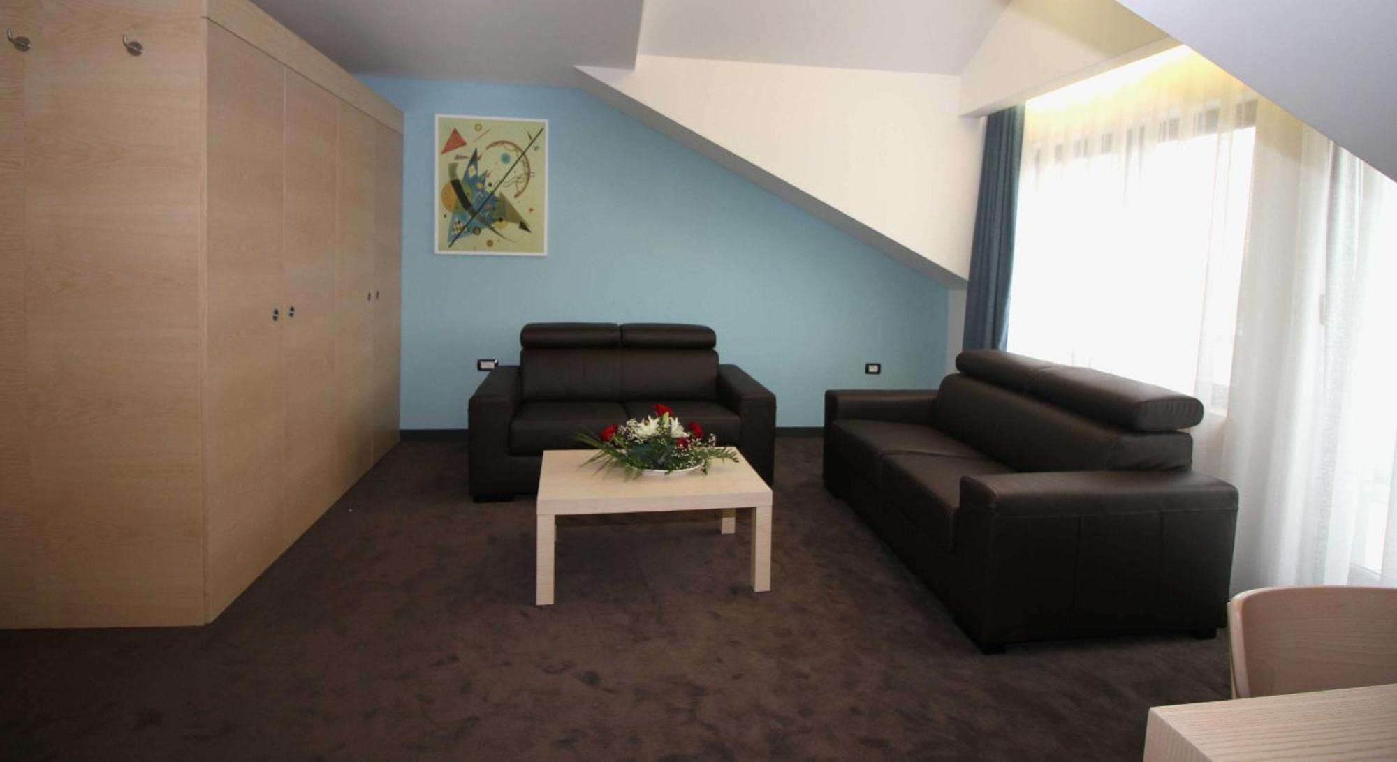Hotel International Prishtina & Spa Priština Pokoj fotografie