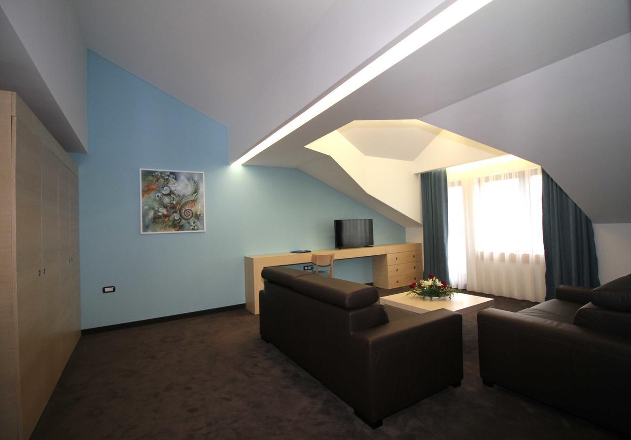 Hotel International Prishtina & Spa Priština Exteriér fotografie