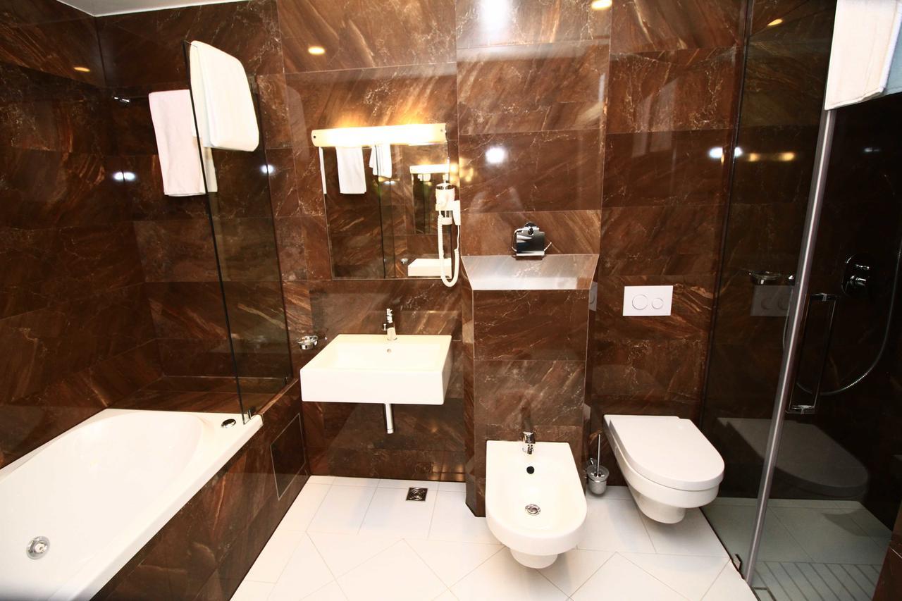 Hotel International Prishtina & Spa Priština Exteriér fotografie